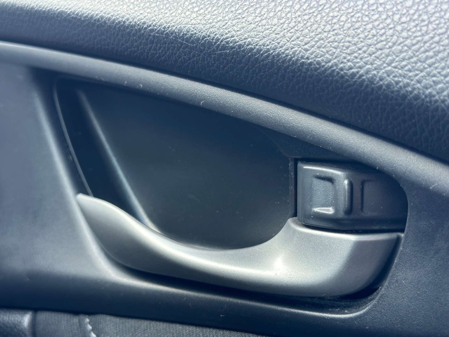 Used Honda Civic 2017 for sale - 77662826: Photo 65