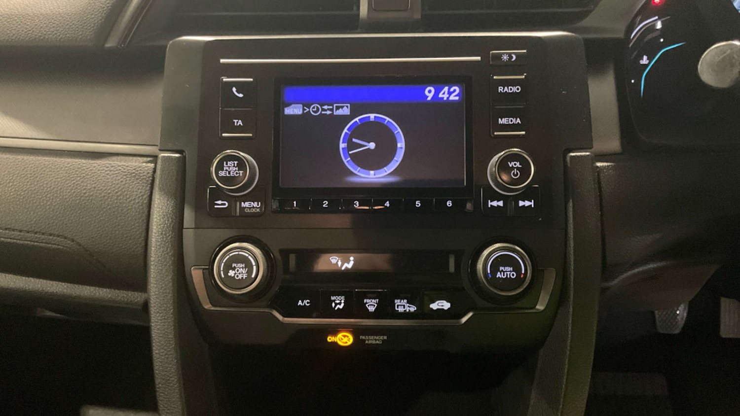 Used Honda Civic 2017 for sale - 77662826: Photo 7