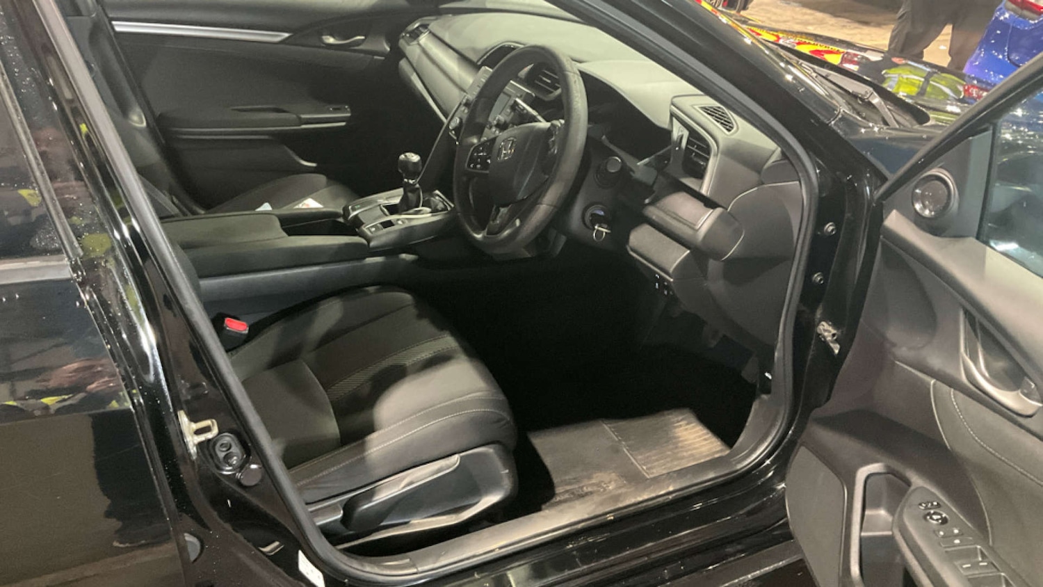 Used Honda Civic 2017 for sale - 77662826: Photo 8