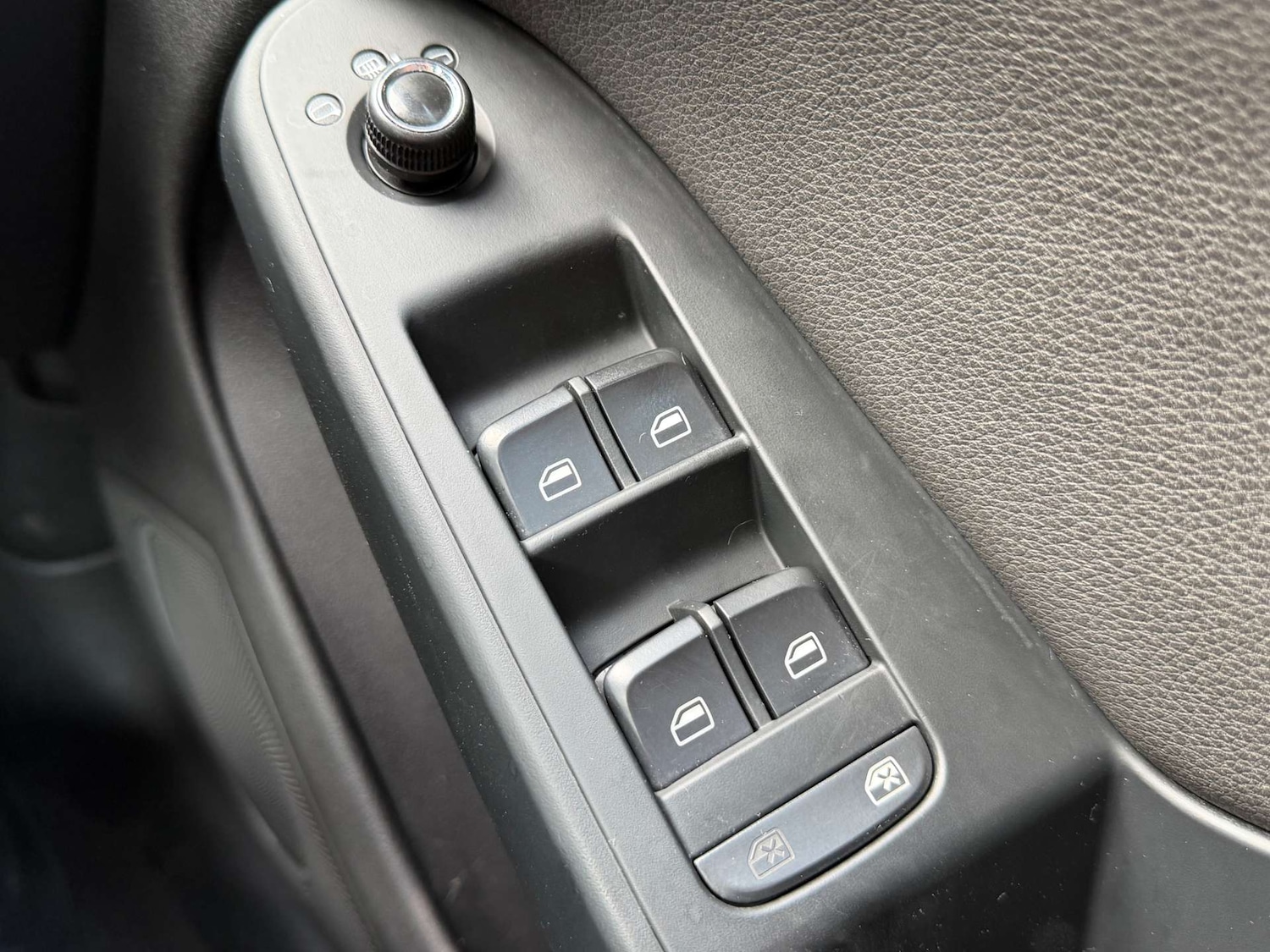 Used Audi A5 2009 for sale - 77799741: Photo 70