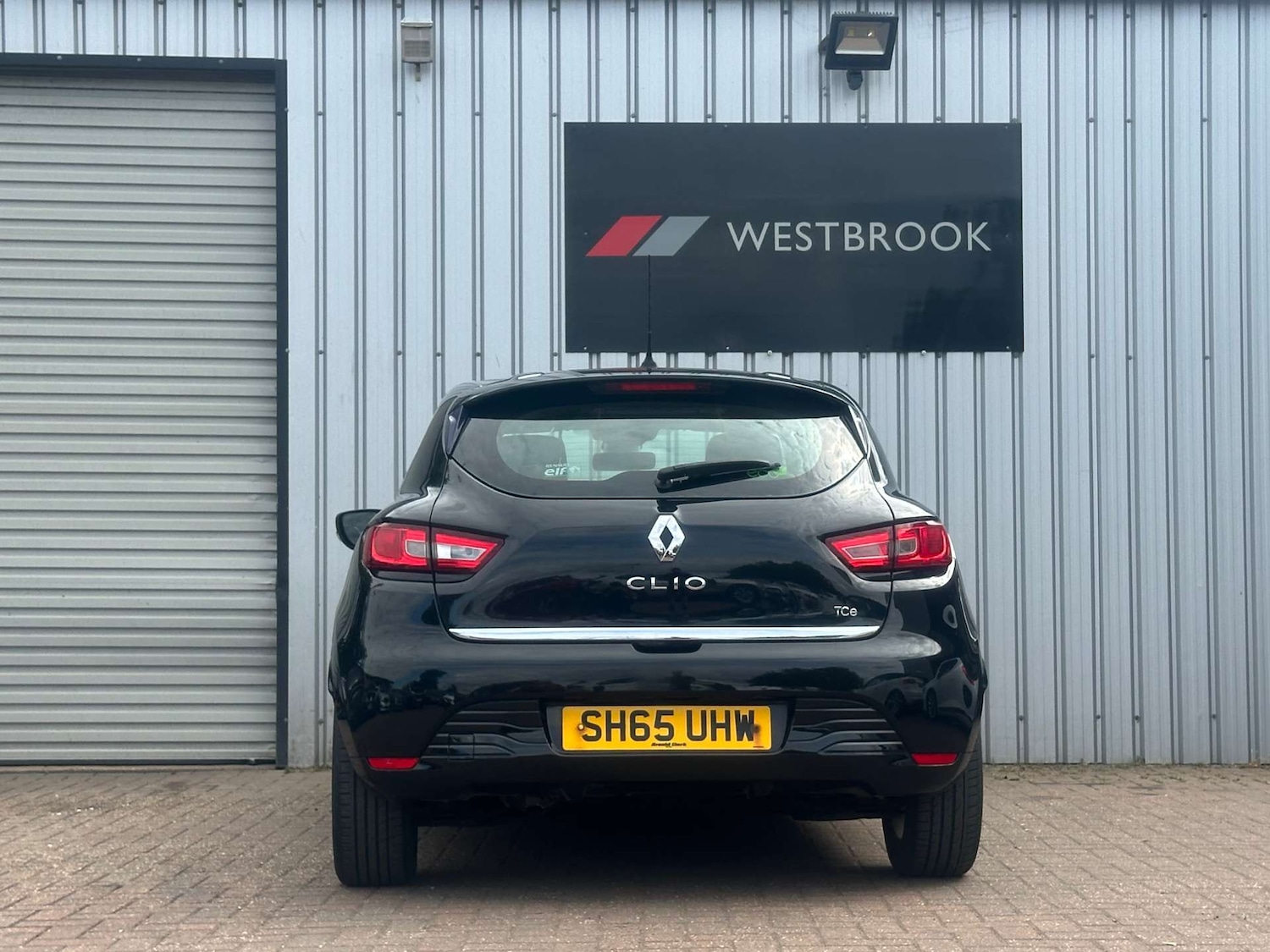 Used Renault Clio 2015 for sale - 77096052: Photo 11