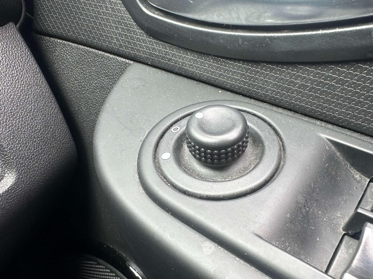 Used Renault Clio 2015 for sale - 77096052: Photo 43