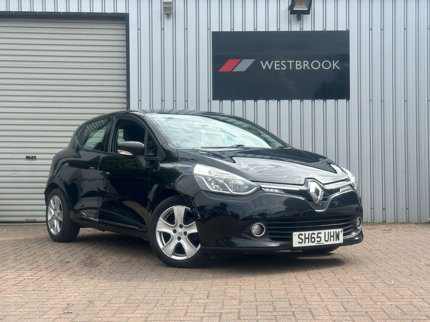 Used Renault Clio 2015 for sale - 77096052: Photo 7