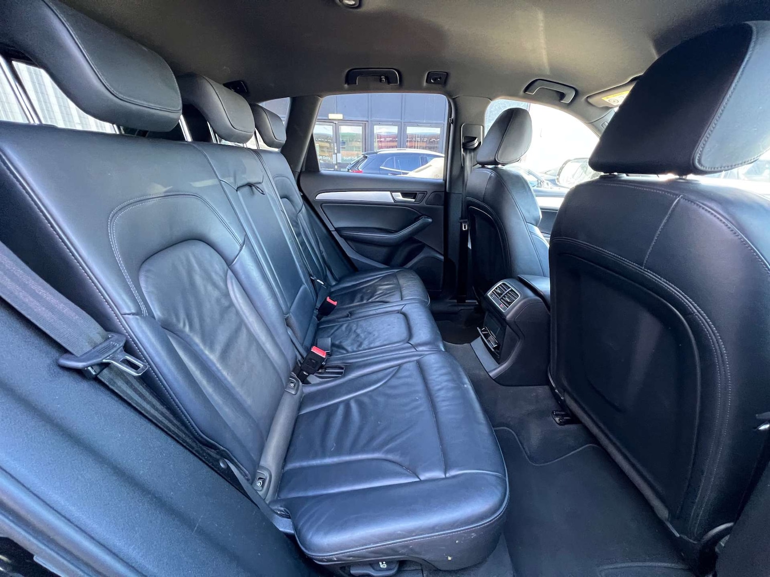 Used Audi Q5 2015 for sale - 76367351: Photo 24