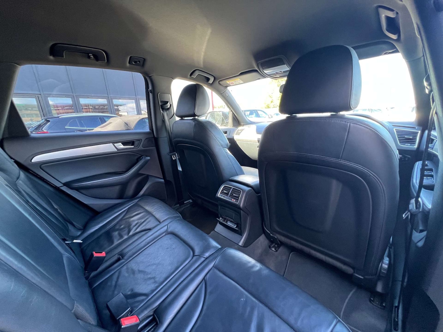 Used Audi Q5 2015 for sale - 76367351: Photo 31