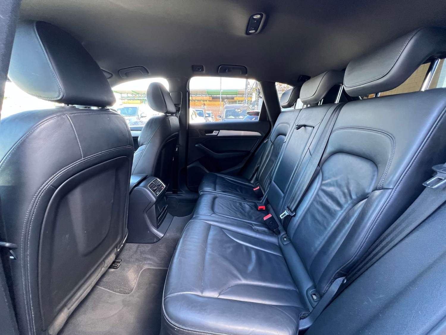 Used Audi Q5 2015 for sale - 76367351: Photo 33