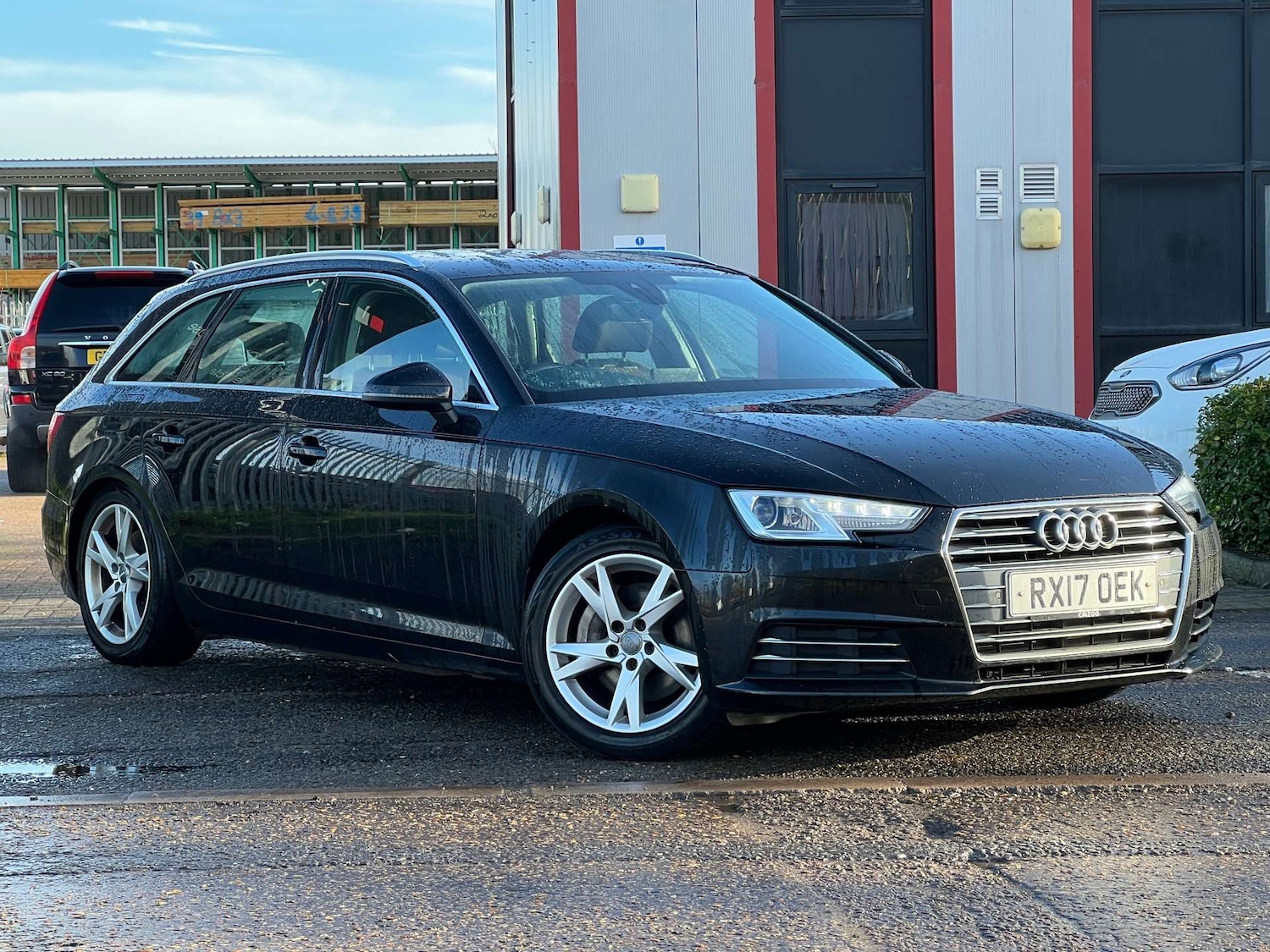 Used Audi A4 2017 for sale - 77662753: Photo 3