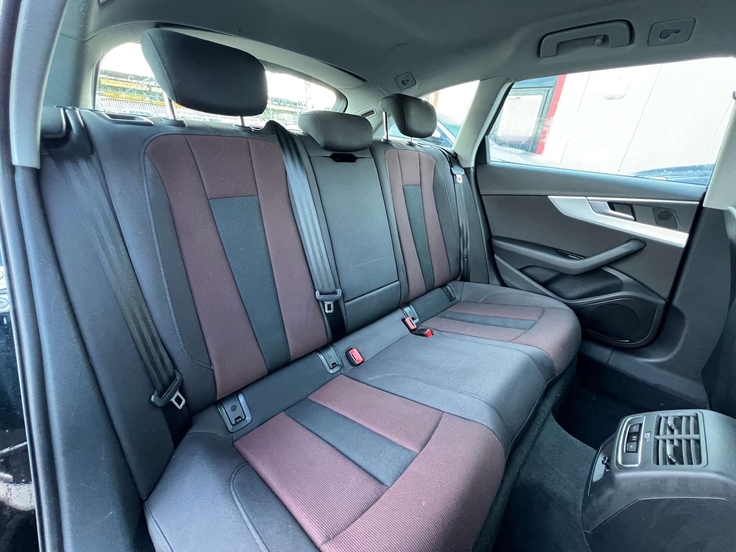 Used Audi A4 2017 for sale - 77662753: Photo 31