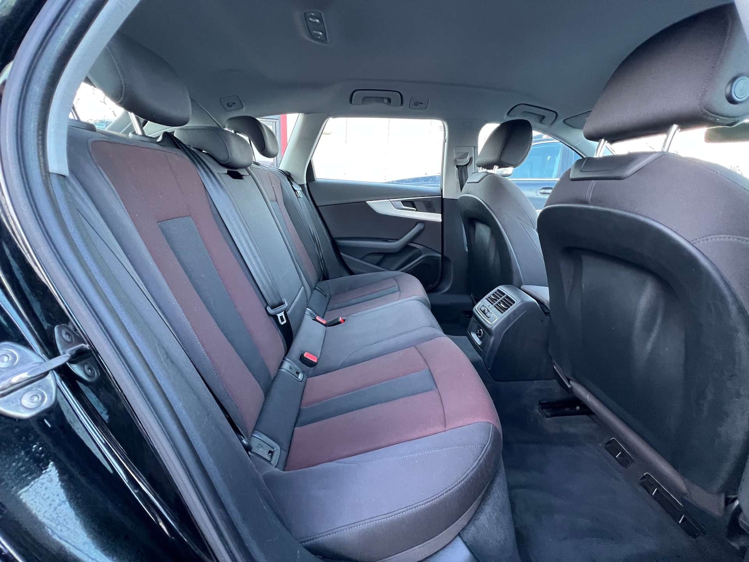 Used Audi A4 2017 for sale - 77662753: Photo 32