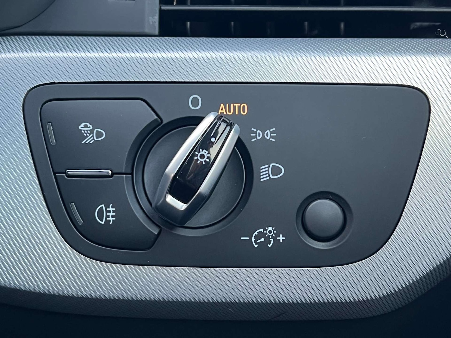 Used Audi A4 2017 for sale - 77662753: Photo 76