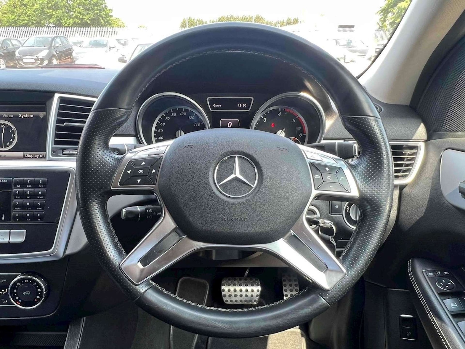 Used Mercedes-Benz M Class 2012 for sale - 76600763: Photo 31