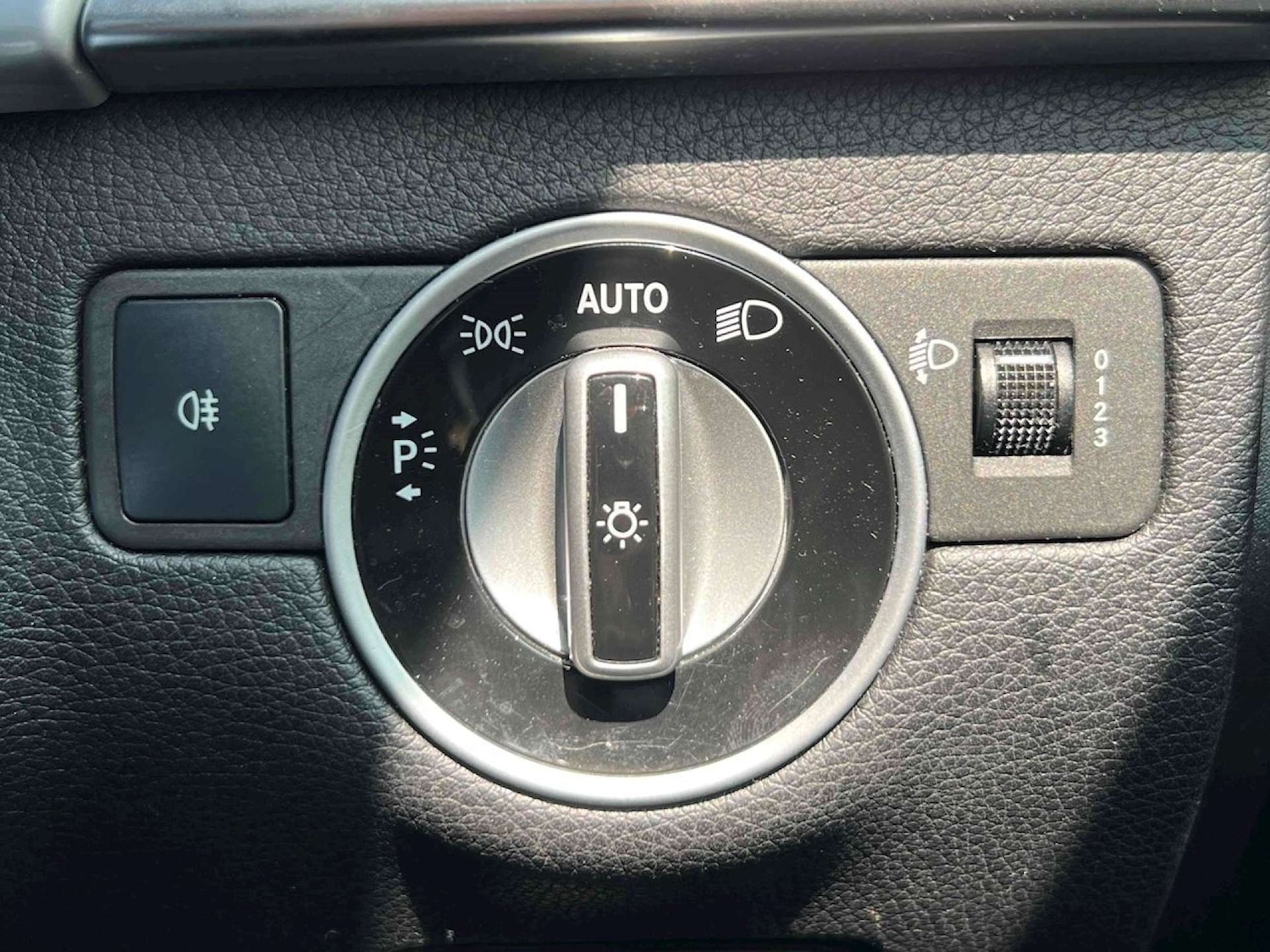 Used Mercedes-Benz M Class 2012 for sale - 76600763: Photo 35