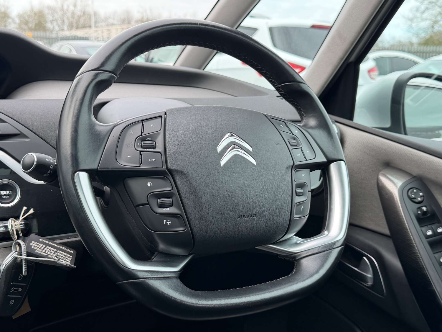 Used Citroen C4 Picasso 2016 for sale - 77662819: Photo 26