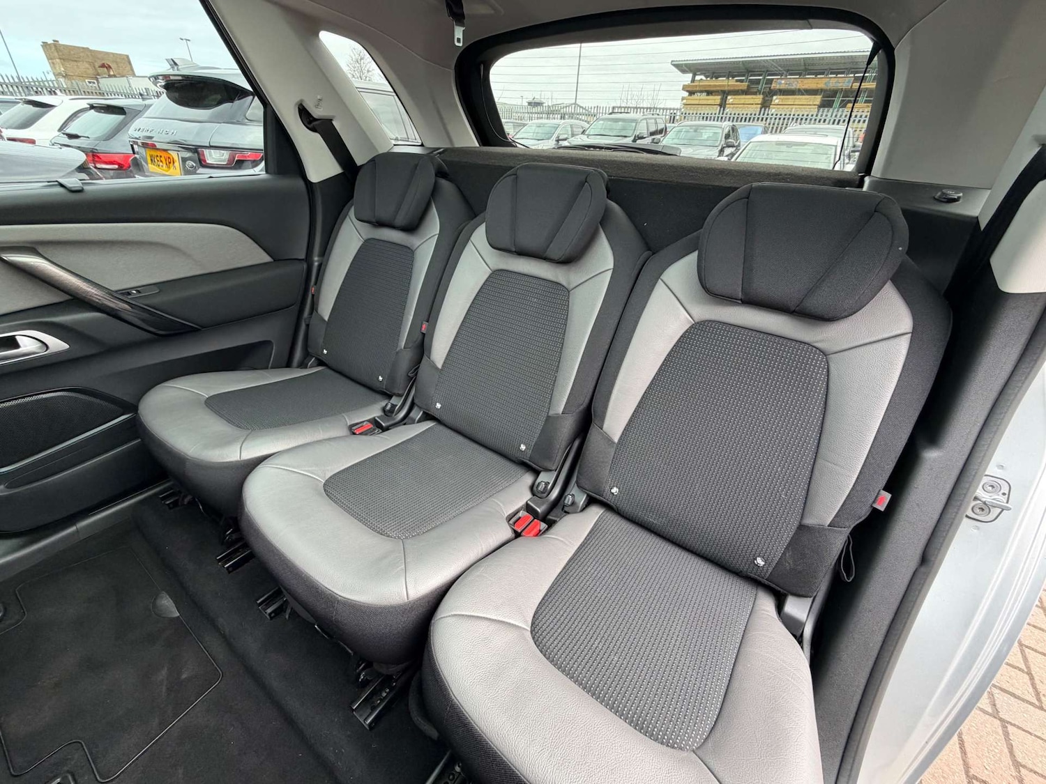 Used Citroen C4 Picasso 2016 for sale - 77662819: Photo 35