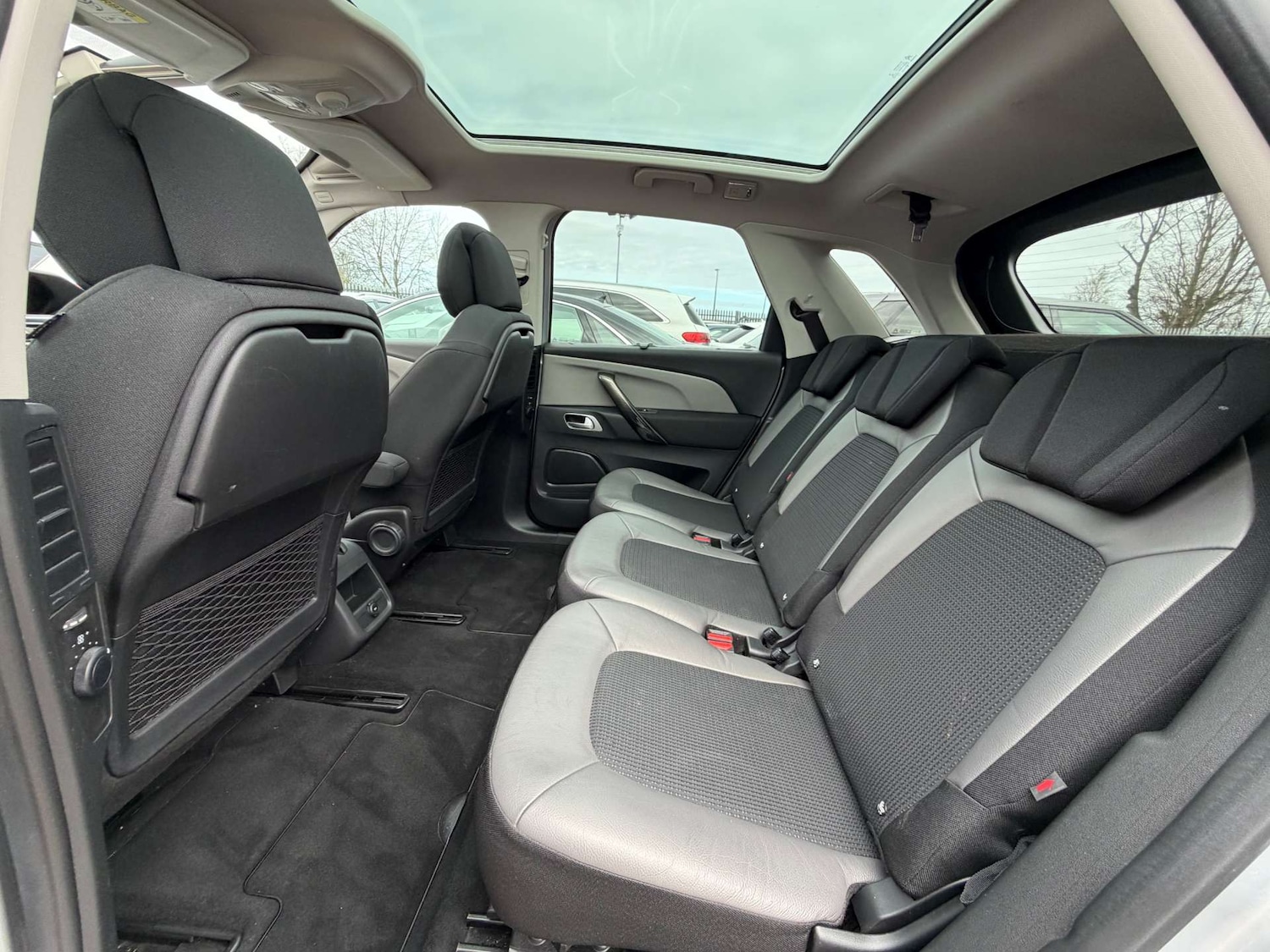 Used Citroen C4 Picasso 2016 for sale - 77662819: Photo 36