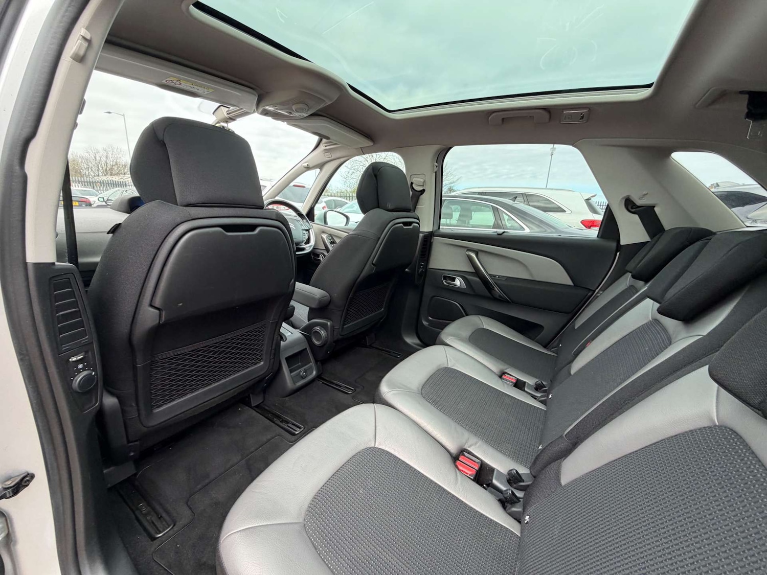 Used Citroen C4 Picasso 2016 for sale - 77662819: Photo 37