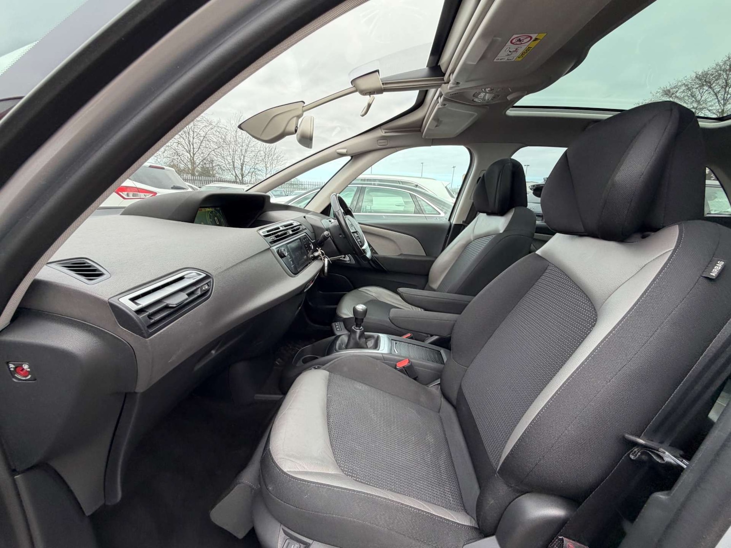 Used Citroen C4 Picasso 2016 for sale - 77662819: Photo 39