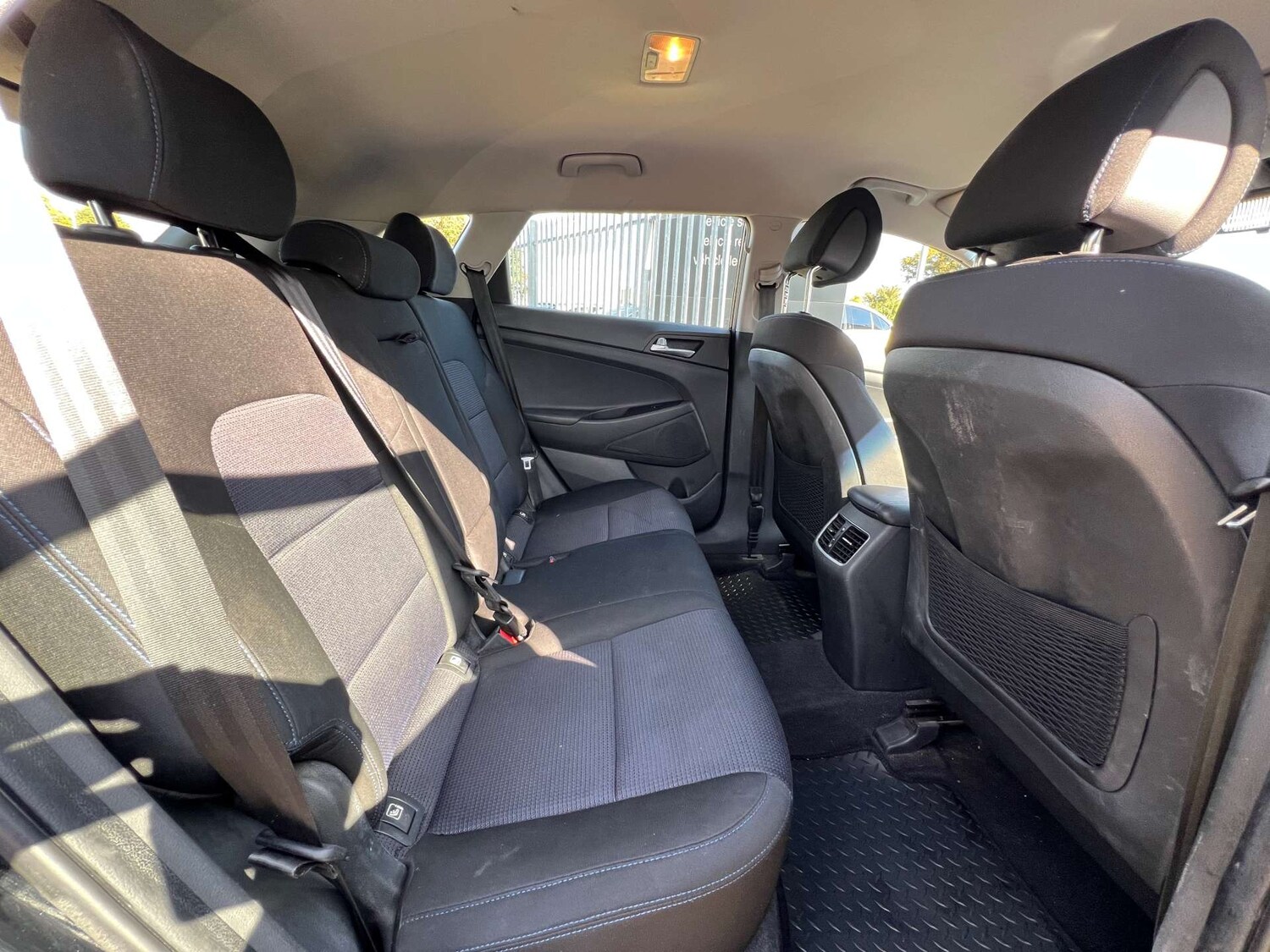 Used Hyundai TUCSON 2016 for sale - 76089425: Photo 37