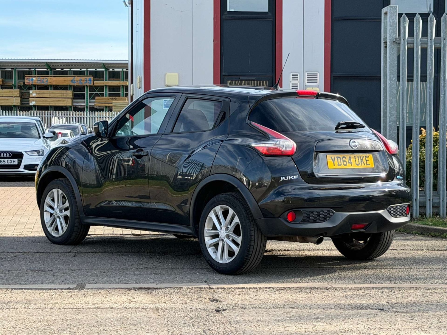 Used Nissan Juke 2014 for sale - 77247862: Photo 16