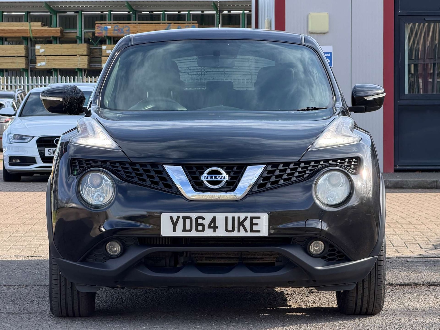Used Nissan Juke 2014 for sale - 77247862: Photo 17