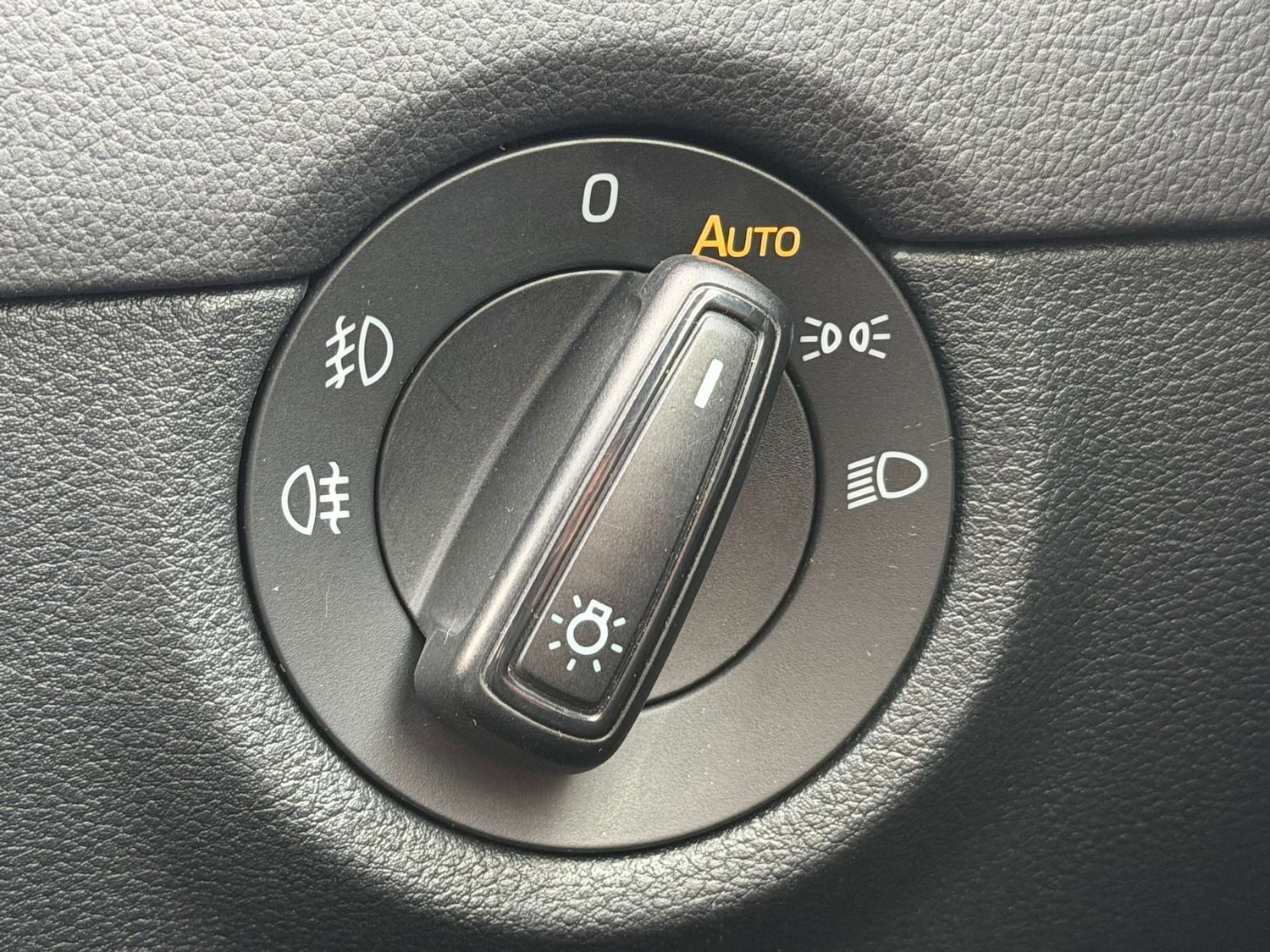 Used Skoda Octavia 2014 for sale - 77268894: Photo 66