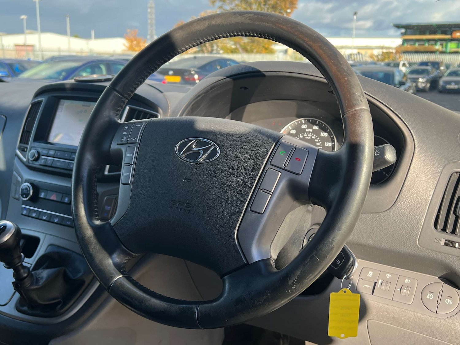 Used Hyundai i800 2018 for sale - 76020186: Photo 30