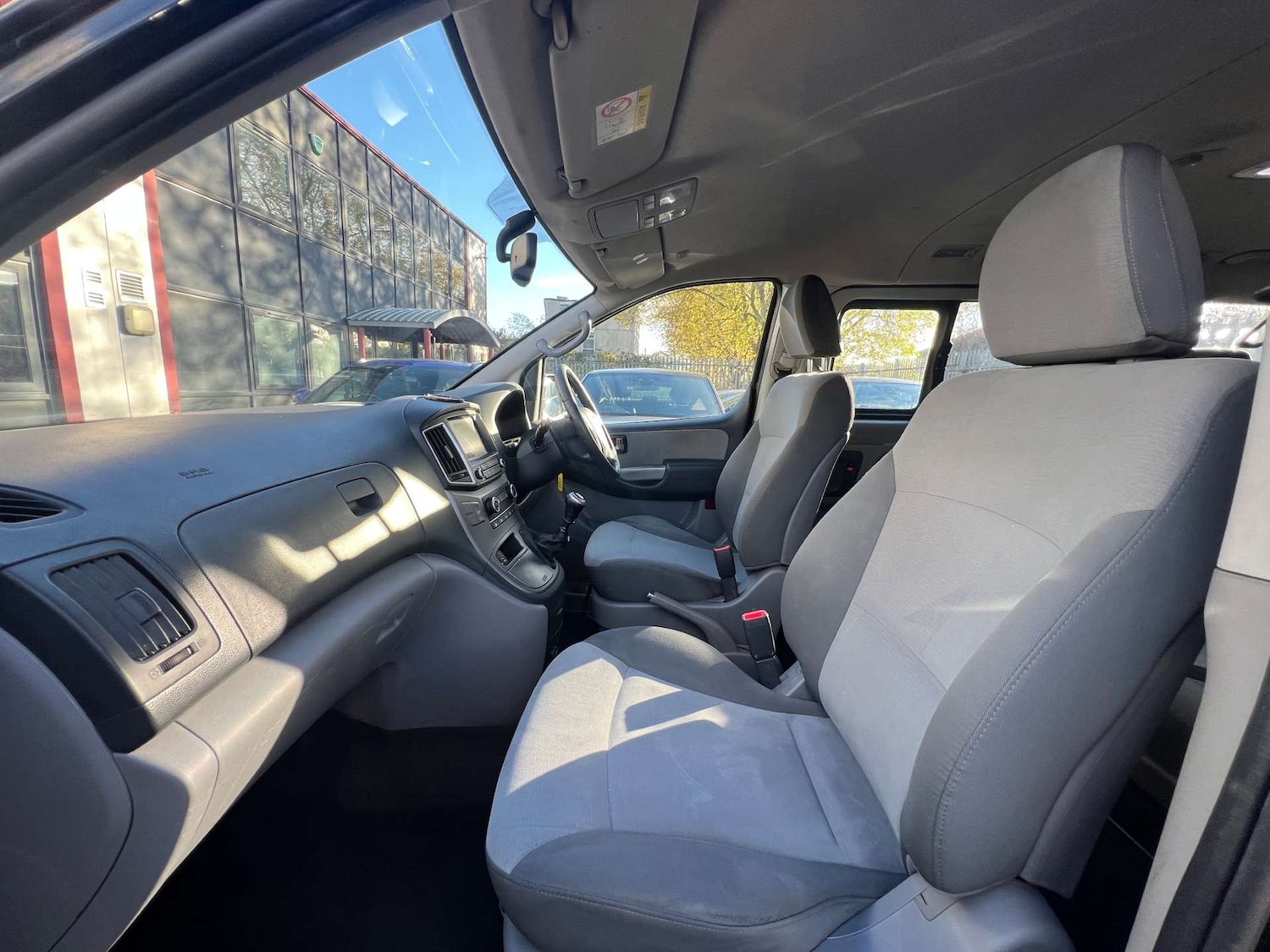 Used Hyundai i800 2018 for sale - 76020186: Photo 42