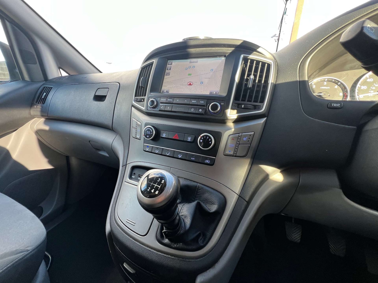 Used Hyundai i800 2018 for sale - 76020186: Photo 47