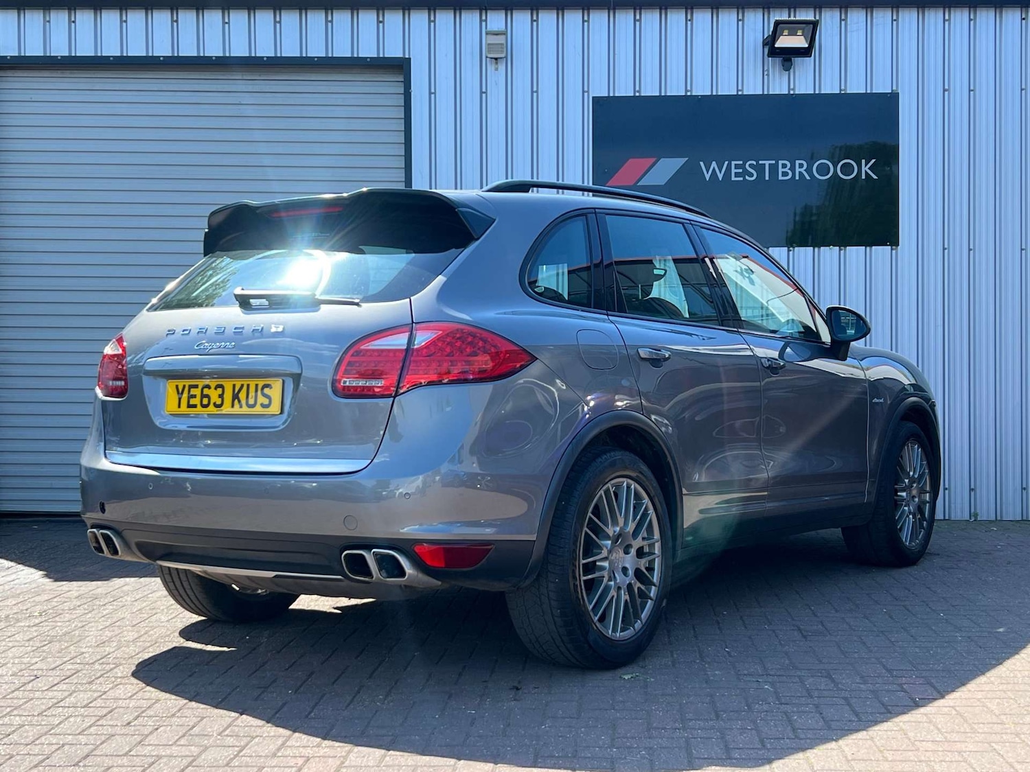 Used Porsche Cayenne 2013 for sale - 76437895: Photo 10