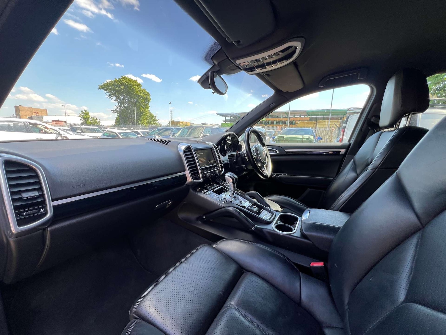 Used Porsche Cayenne 2013 for sale - 76437895: Photo 25