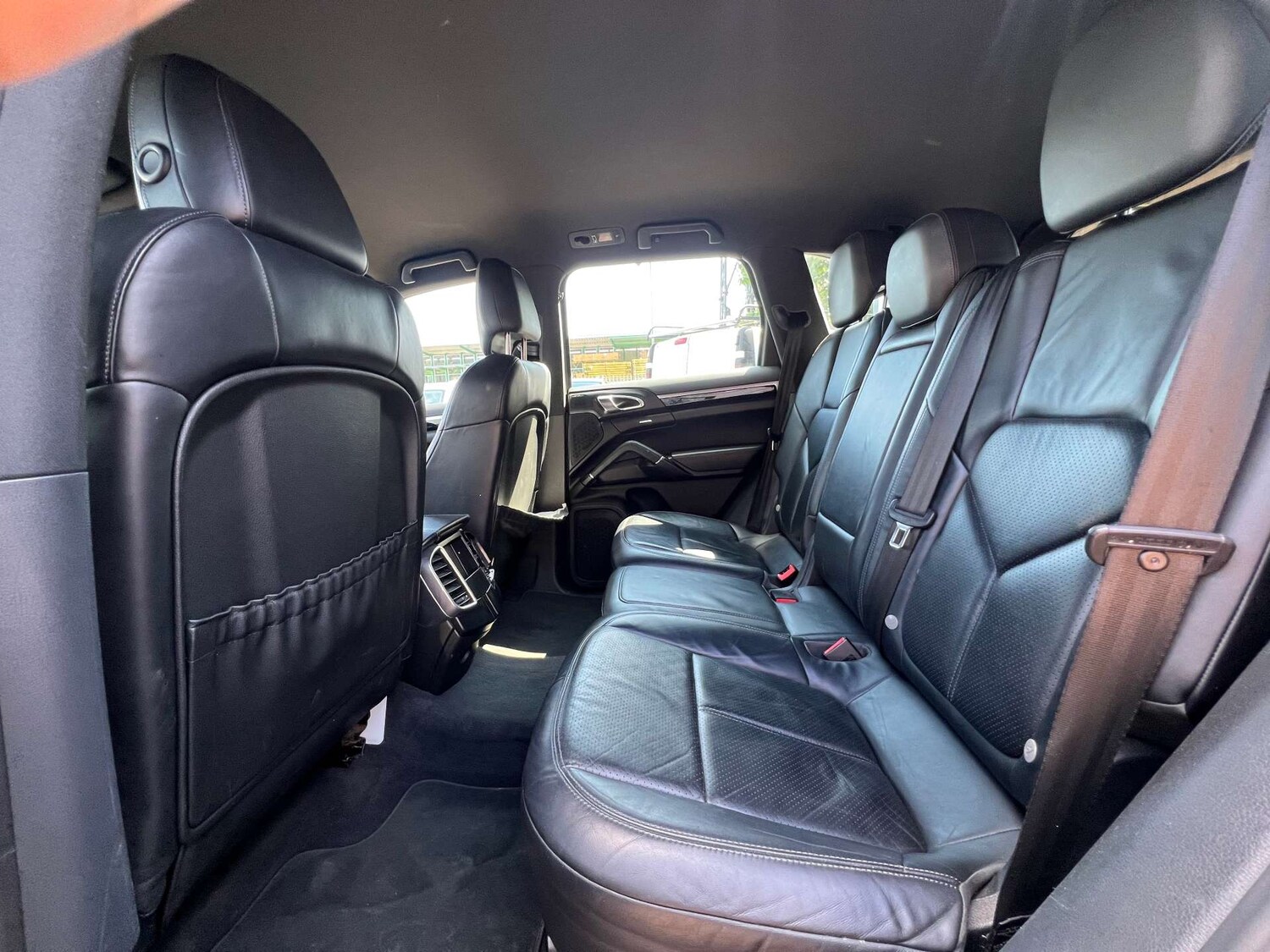 Used Porsche Cayenne 2013 for sale - 76437895: Photo 28