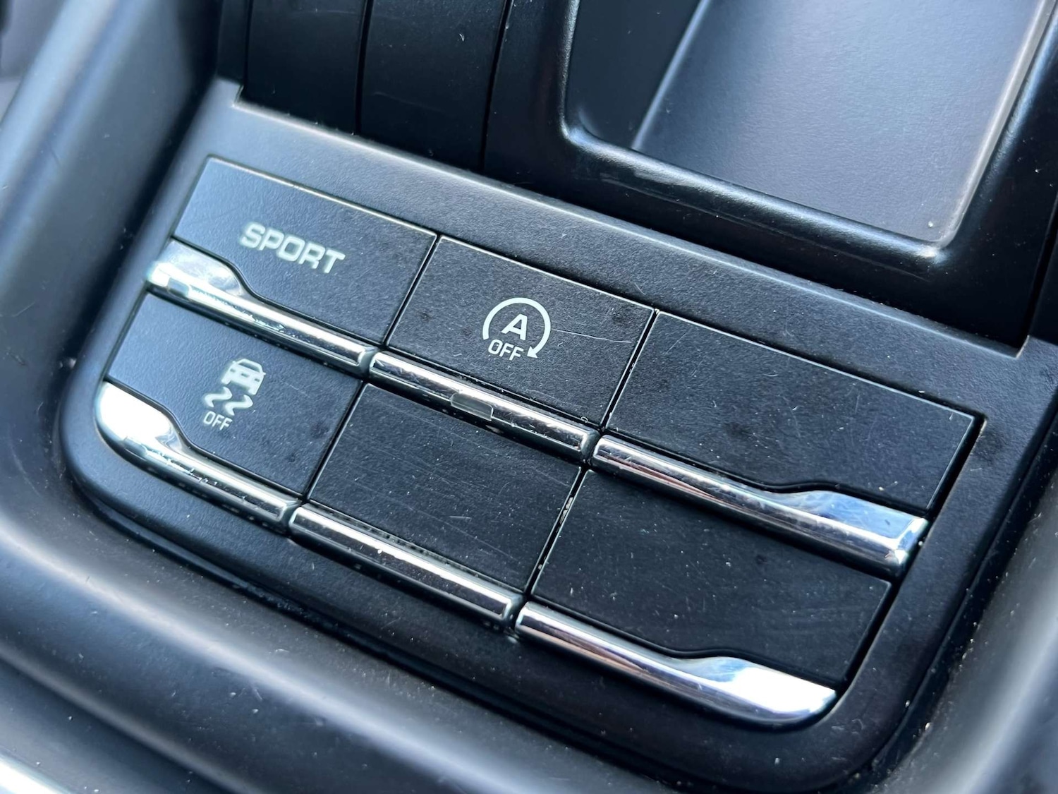 Used Porsche Cayenne 2013 for sale - 76437895: Photo 34