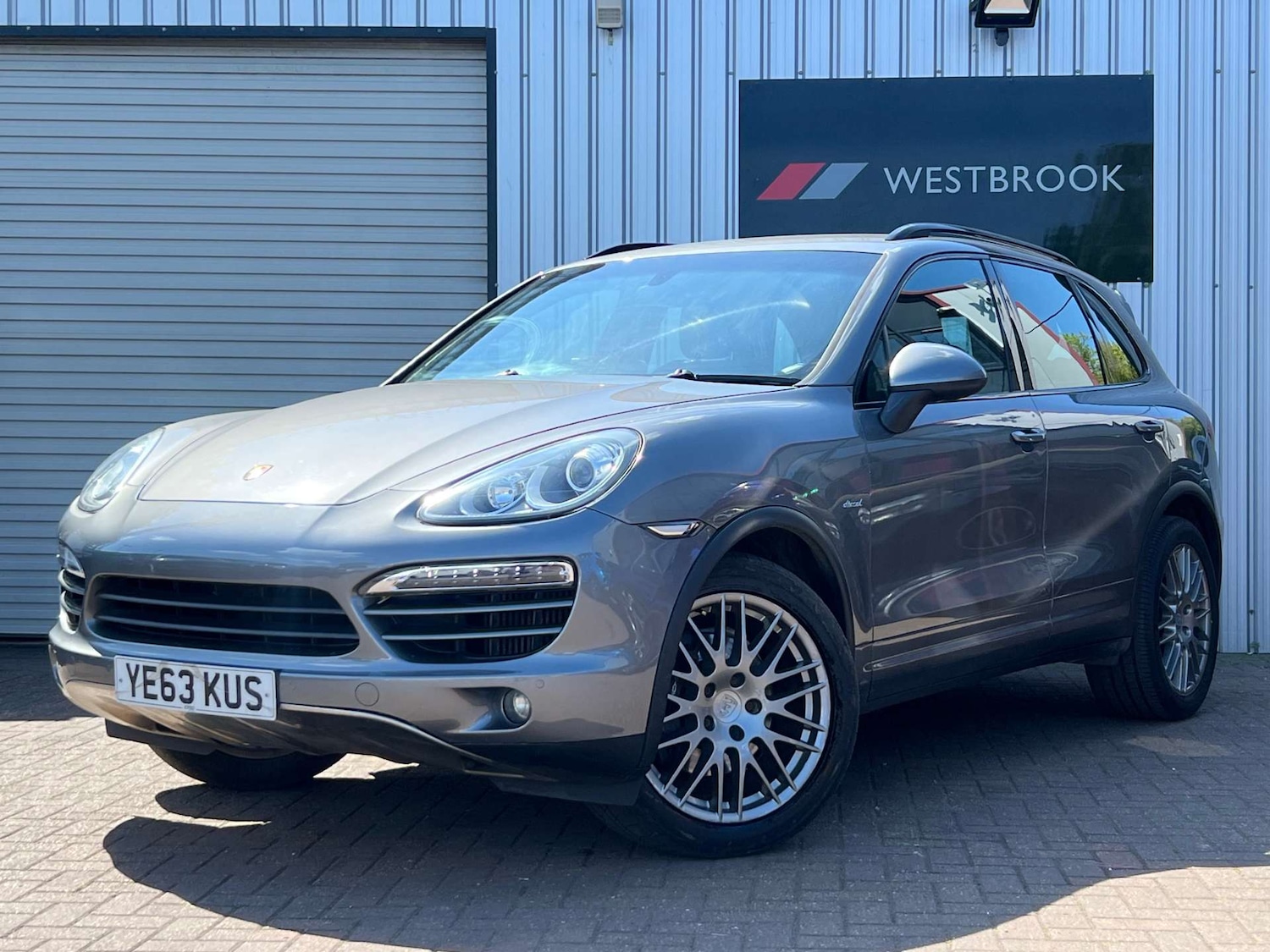 Used Porsche Cayenne 2013 for sale - 76437895: Photo 6