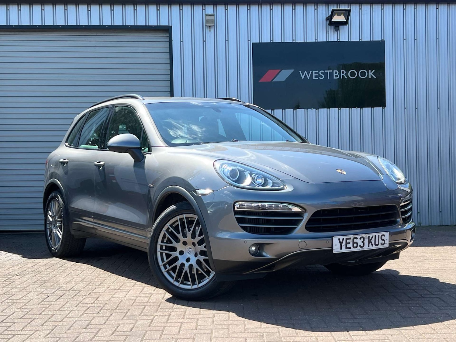 Used Porsche Cayenne 2013 for sale - 76437895: Photo 7