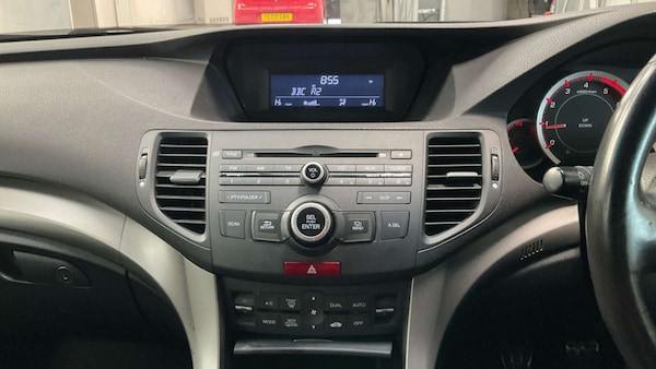 Used Honda Accord 2009 for sale - 76220605: Photo 8