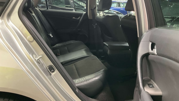 Used Honda Accord 2009 for sale - 76220605: Photo 9