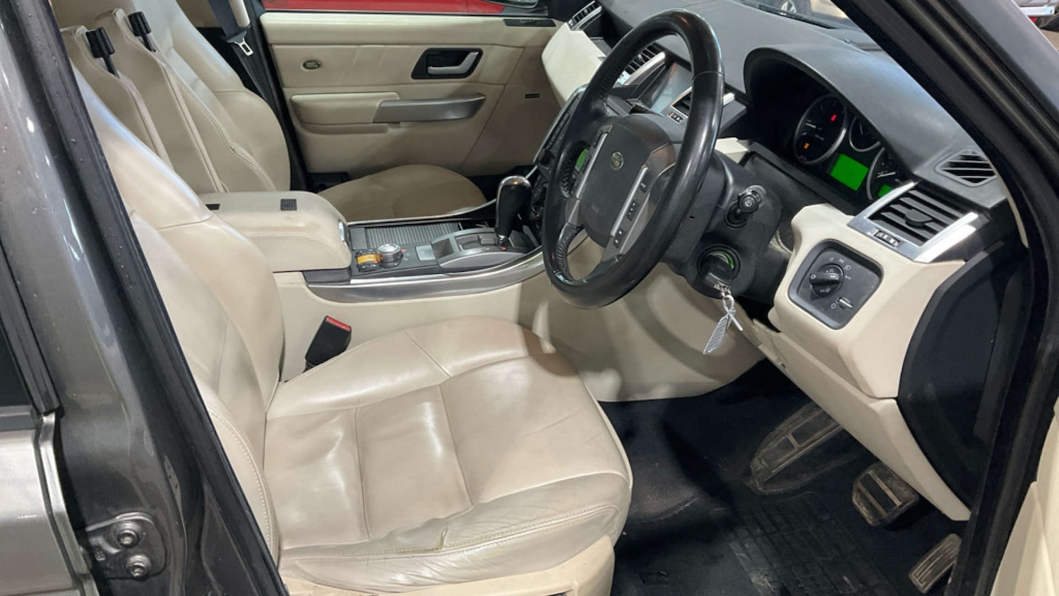 Used Land Rover Range Rover Sport 2009 for sale - 76659848: Photo 7