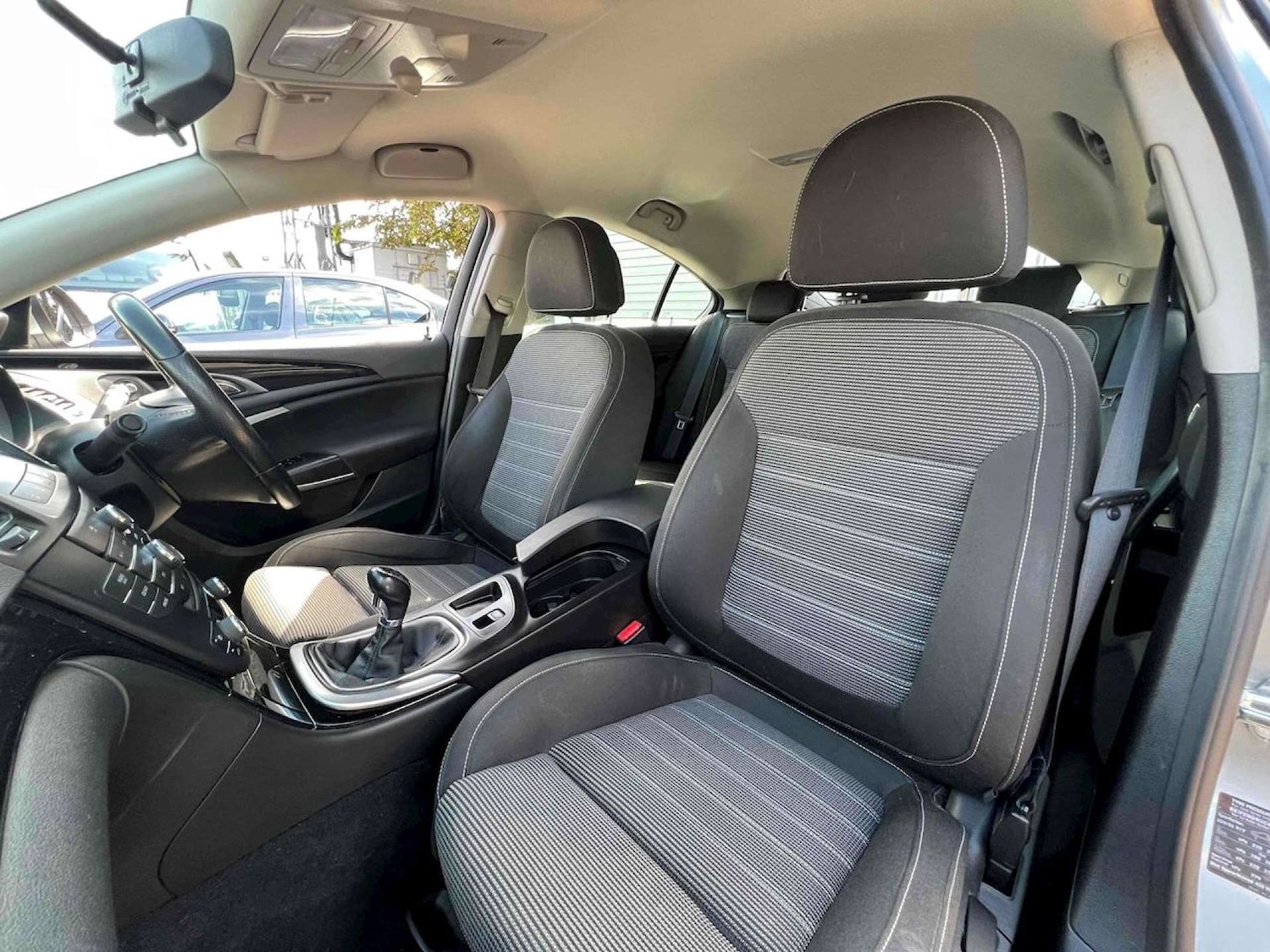 Used Vauxhall Insignia 2011 for sale - 77872394: Photo 17