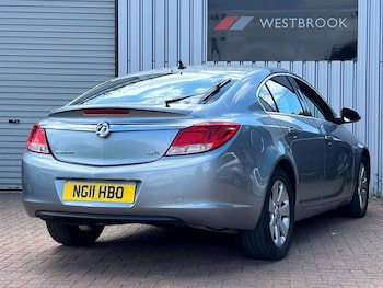 Used Vauxhall Insignia 2011 for sale - 77872394: Photo