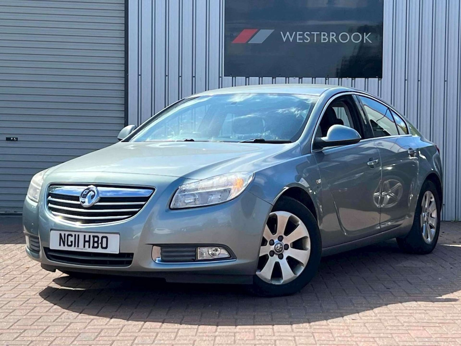 Used Vauxhall Insignia 2011 for sale - 77872394: Photo 4
