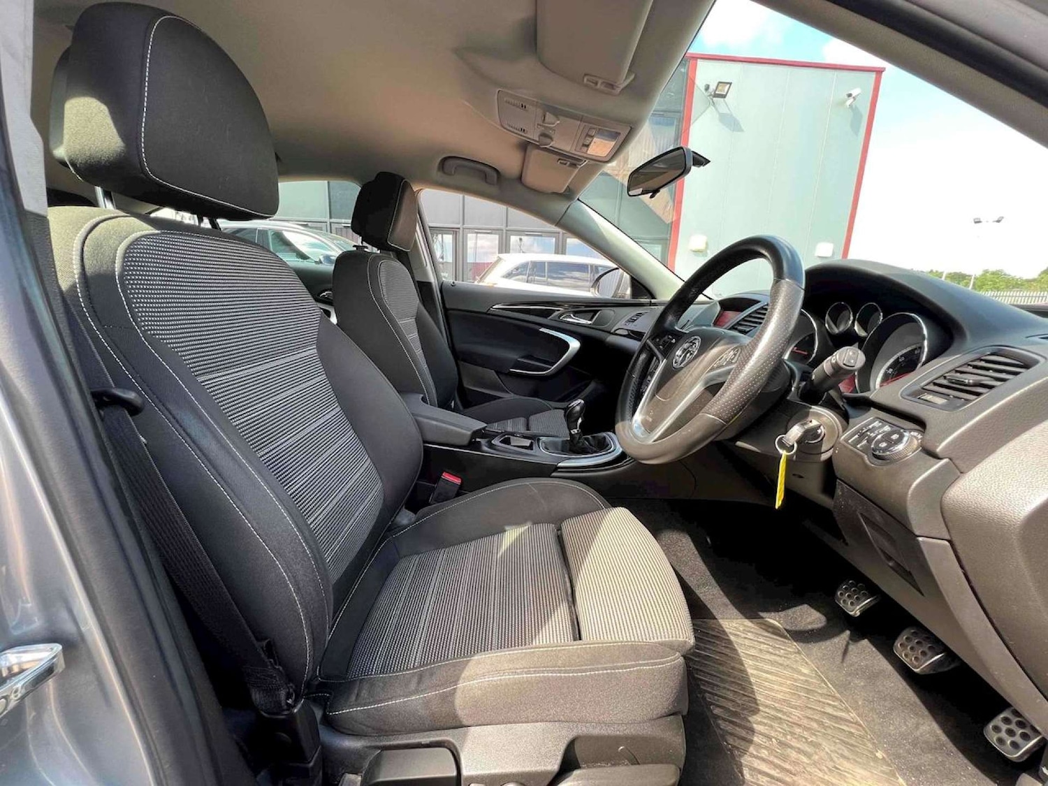 Used Vauxhall Insignia 2011 for sale - 77872394: Photo 8