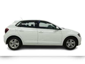 Used Volkswagen Polo 2018 for sale - 79393379: Photo