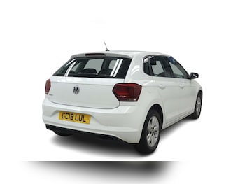 Used Volkswagen Polo 2018 for sale - 79393379: Photo