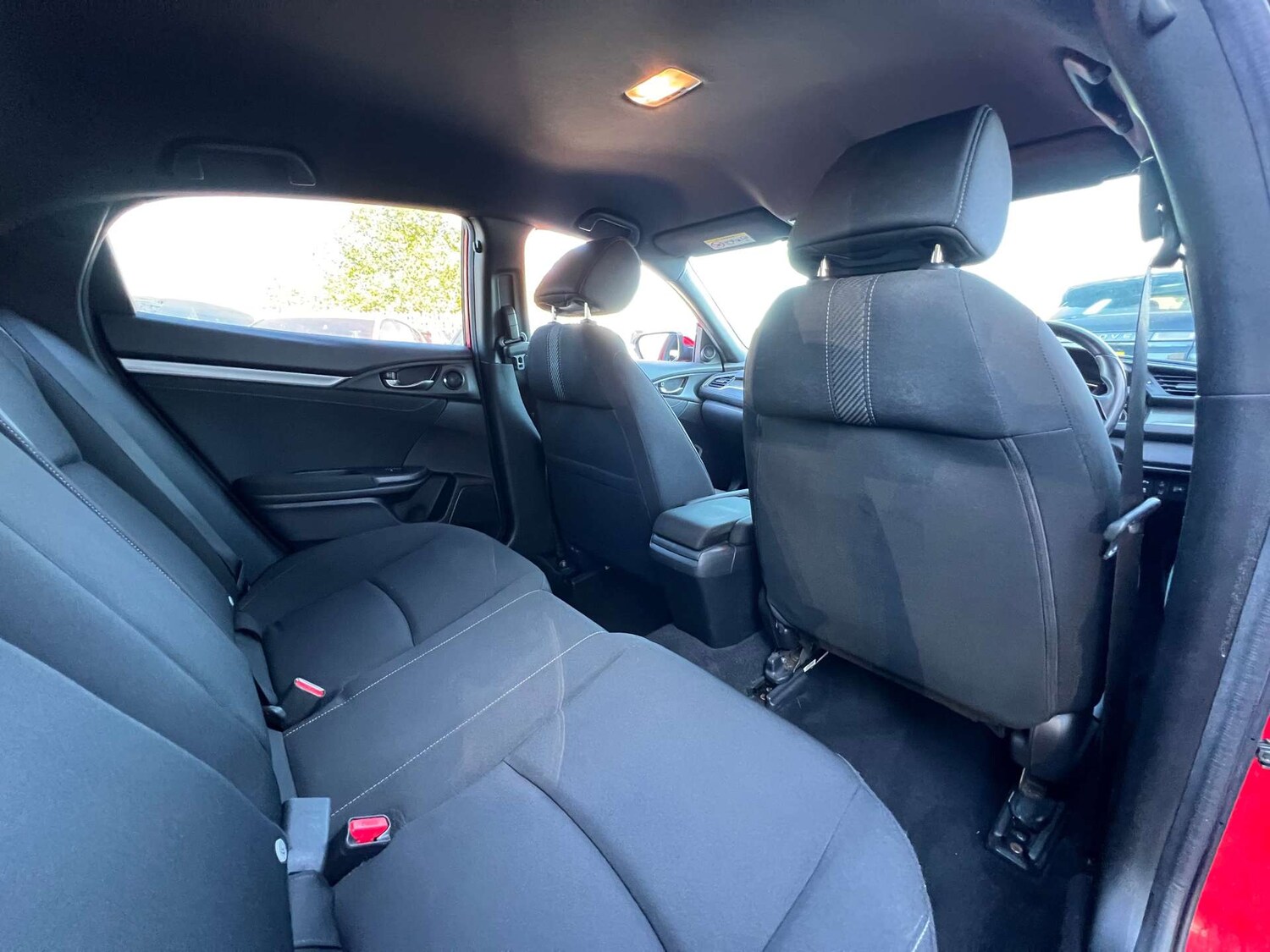 Used Honda Civic 2018 for sale - 77872434: Photo 35