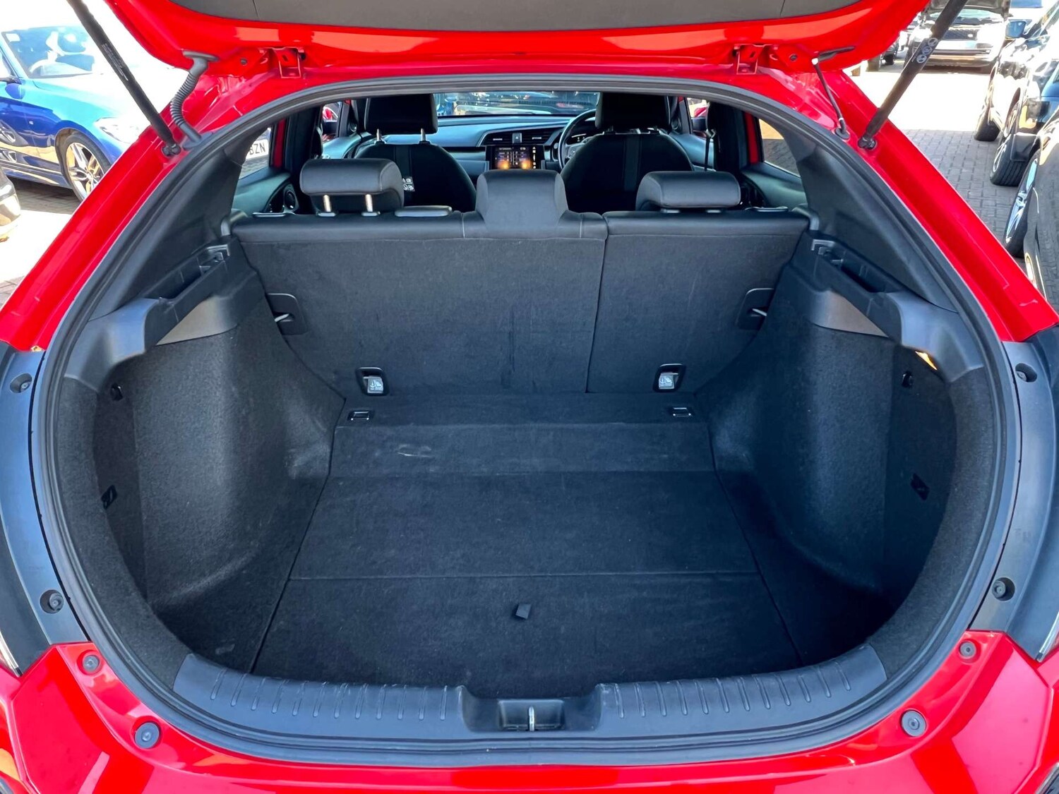 Used Honda Civic 2018 for sale - 77872434: Photo 76