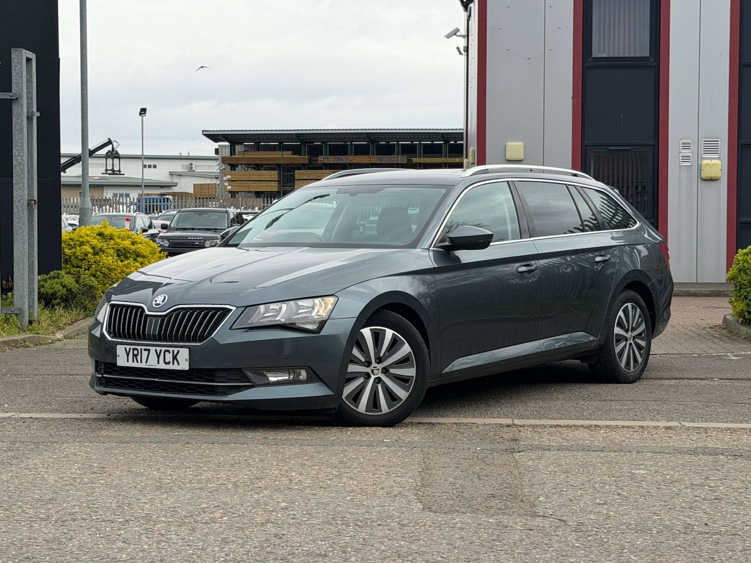 Used Skoda Superb 2017 for sale - 77662817: Photo 15