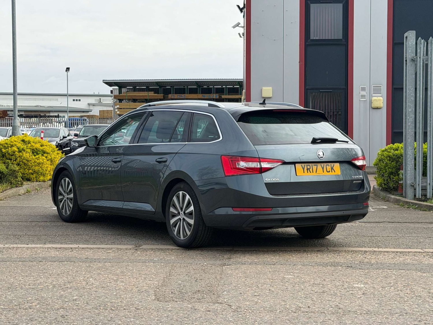 Used Skoda Superb 2017 for sale - 77662817: Photo 20
