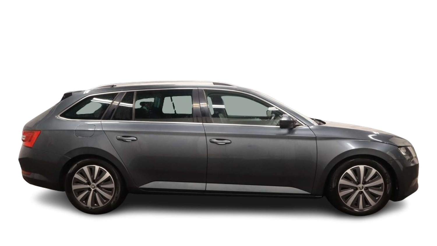 Used Skoda Superb 2017 for sale - 77662817: Photo 3