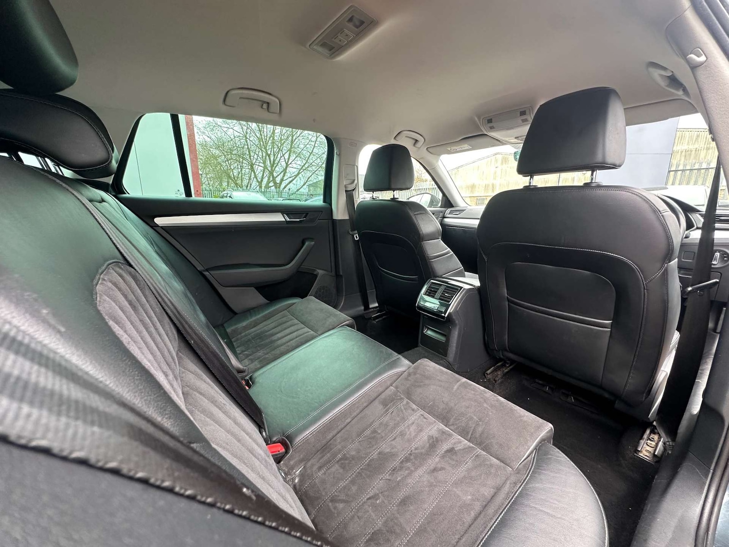 Used Skoda Superb 2017 for sale - 77662817: Photo 36