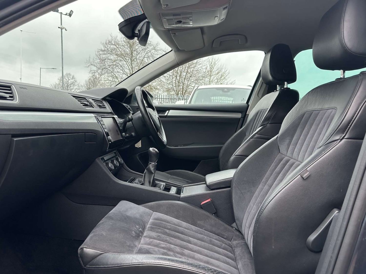 Used Skoda Superb 2017 for sale - 77662817: Photo 41